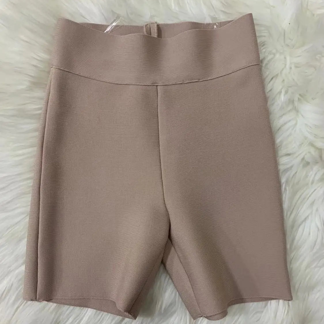 Calças de bandagem de rayon elásticas cinza preto e branco de celebridades de alta qualidade, shorts esportivos justos da moda