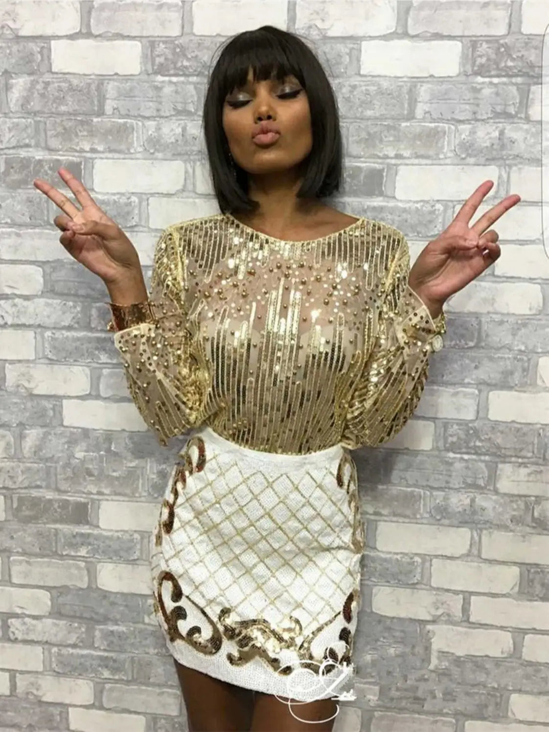 Birthday Party Korean New Women's Fashion Heavy Craft Nail Bead Long Sleeve Sequin Shirt With Buttocks And Skirt 2pcs Set WHITE