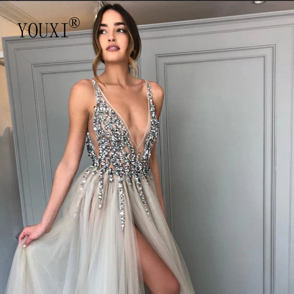 Beading Prom Dresses Long V Neck Light Gray High Split Tulle Sweep Train Sleeveless Evening Gown A-Line Backless Vestido De