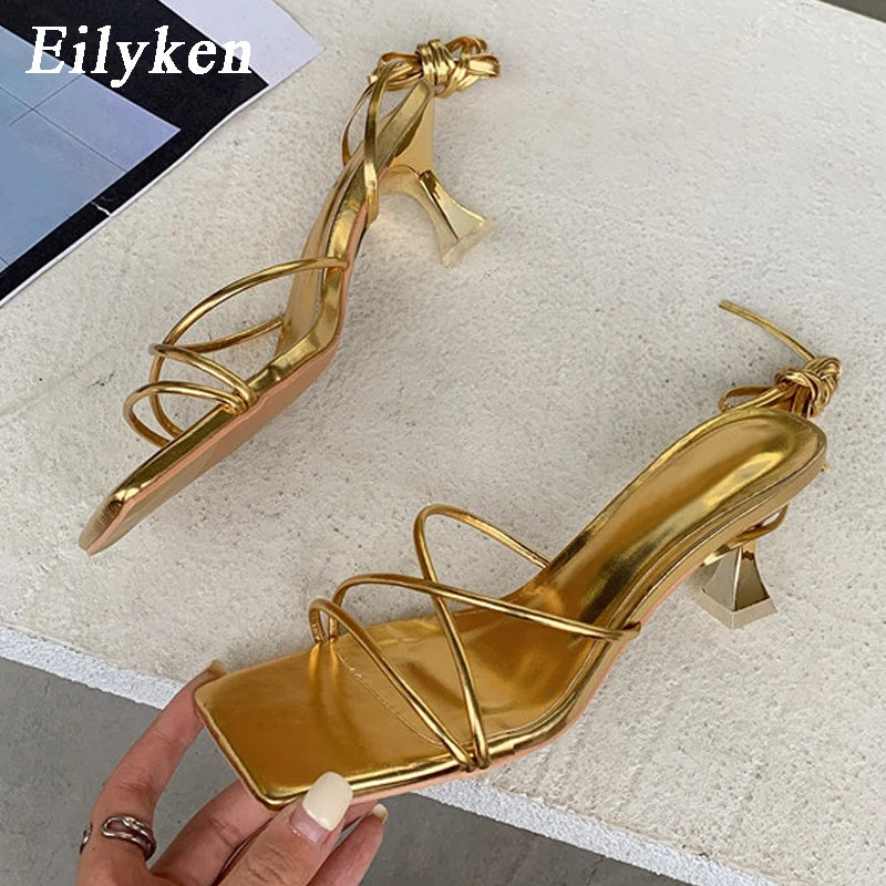 Eilyken Sandales à talons fins et fins, style gladiateur, style romain, à lacets, style décontracté, à bande étroite, pour femmes, collection été