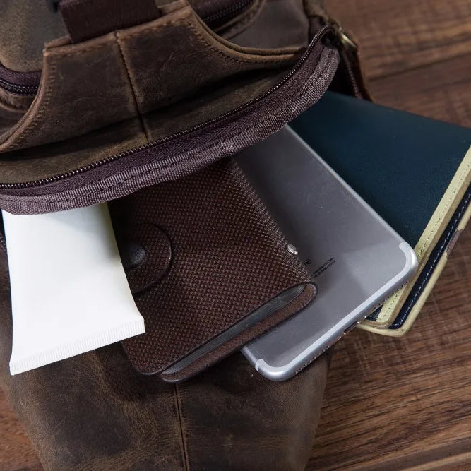 Men Original Crazy horse Leather Casual Triangle Crossbody Chest Sling Bag Design Travel One Shoulder Bag Daypack Male 8015