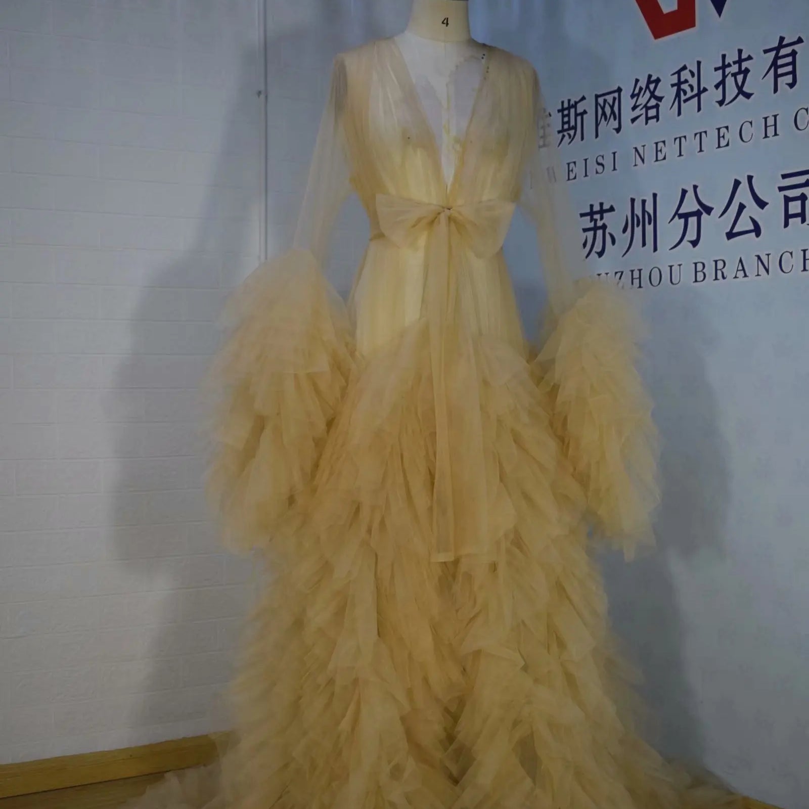 Maternity Robes Wedding Shawl Pregnant Women Sexy Tulle Bathrobe Dresses Photo Shoot Party Fluffy Baby Shower Gowns