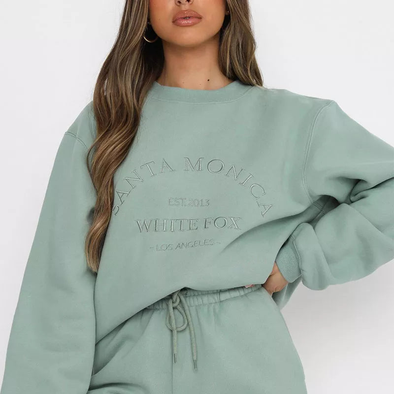 Green Vintage Letters Embroidered Crewneck Sweatshirt Women Winter Tops Oversized Girls Streetwear New Korean Fashion Pullovers green