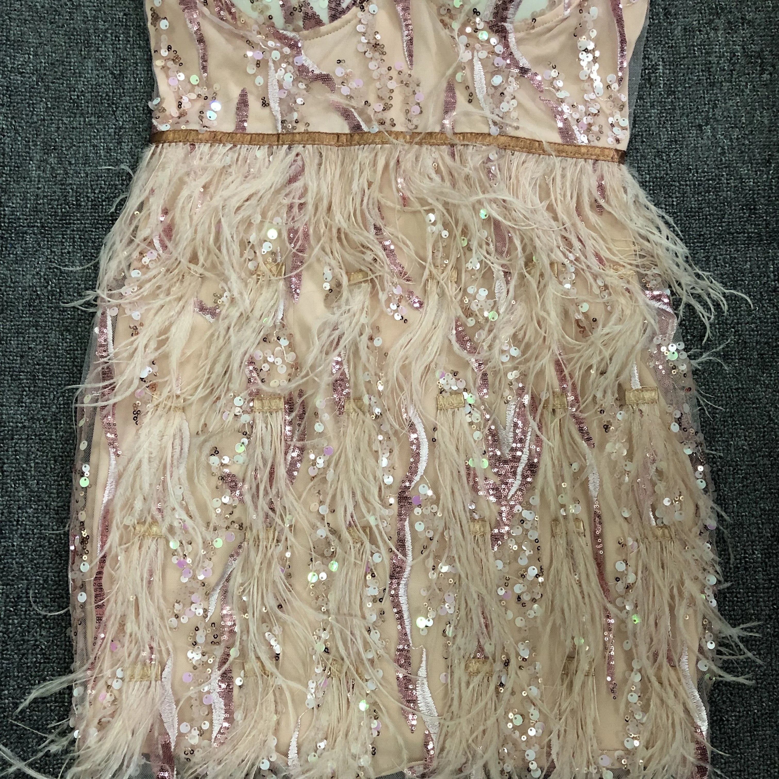 Pink Sequin Feather Mini Dress Fashion Strapless Night Club Party Bodycon Dress Vestidos