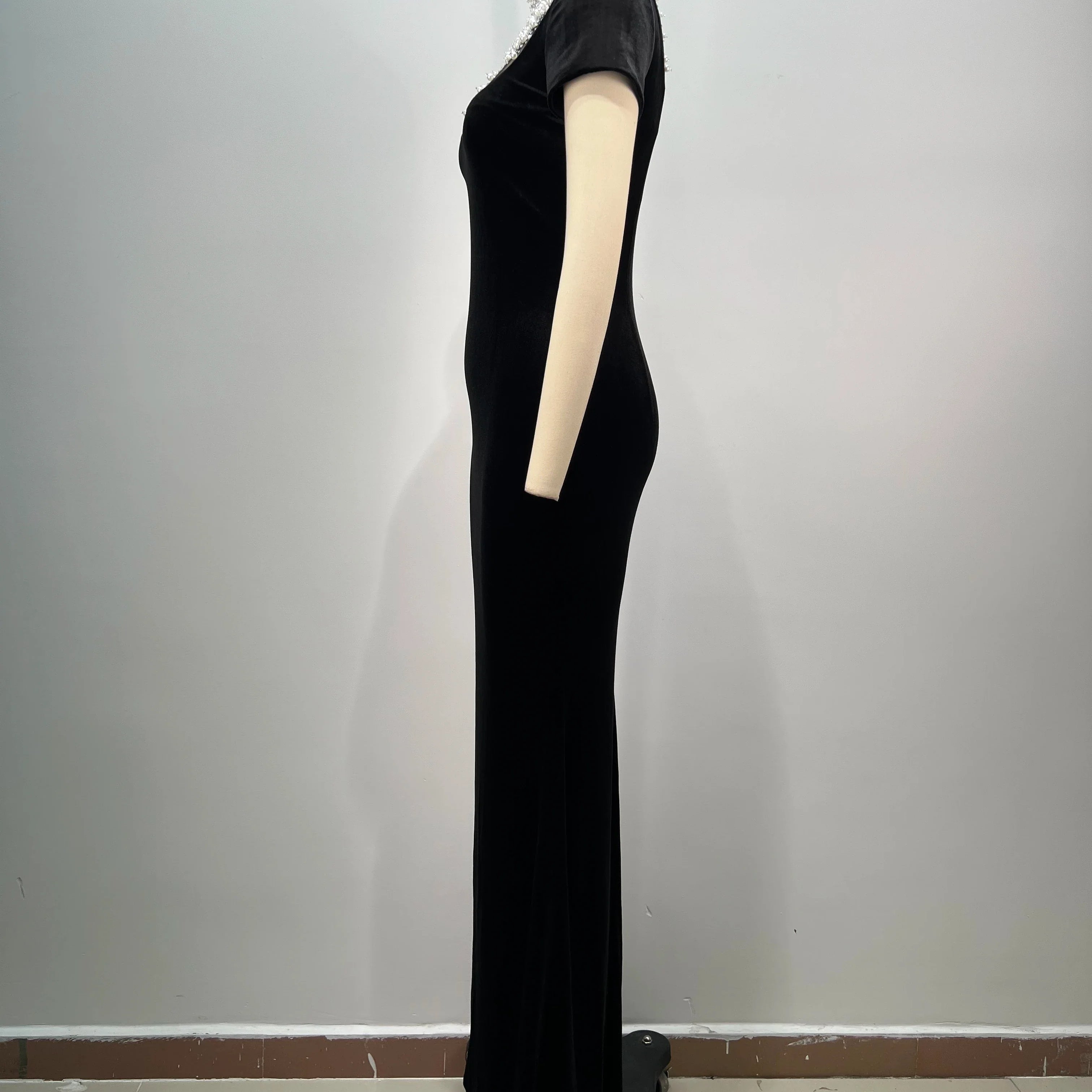 Women Short Sleeve Pearl Beading Velvet Bodycon Long Dress Elegant Evening Party Celebrate Cocktail  Dress