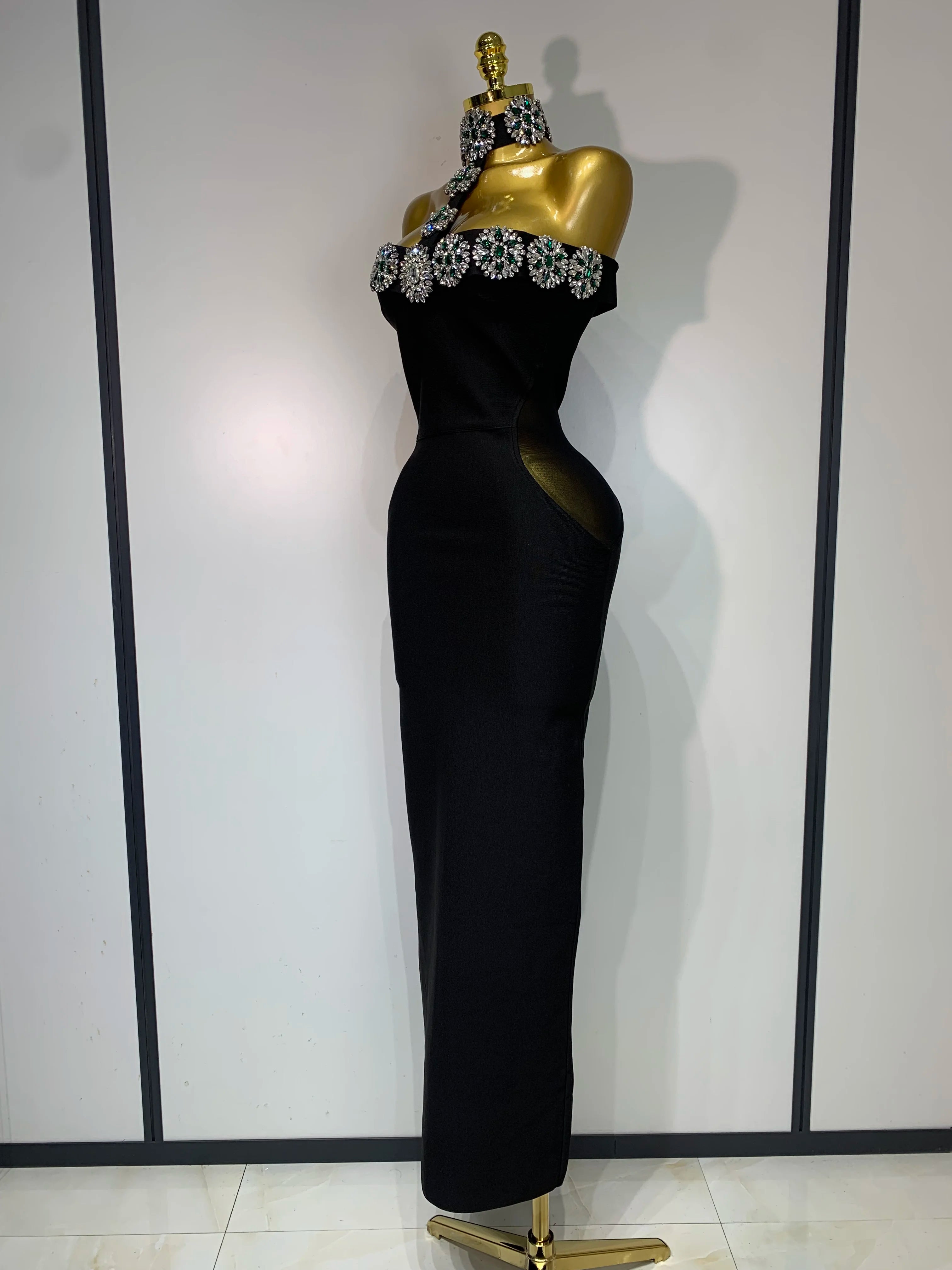 Women Celebrity Sexy Diamonds Crystal Off Shoulder Maxi Long Bodycon Bandage Dress 2025 Elegant Evening Club Party Luxury Dress