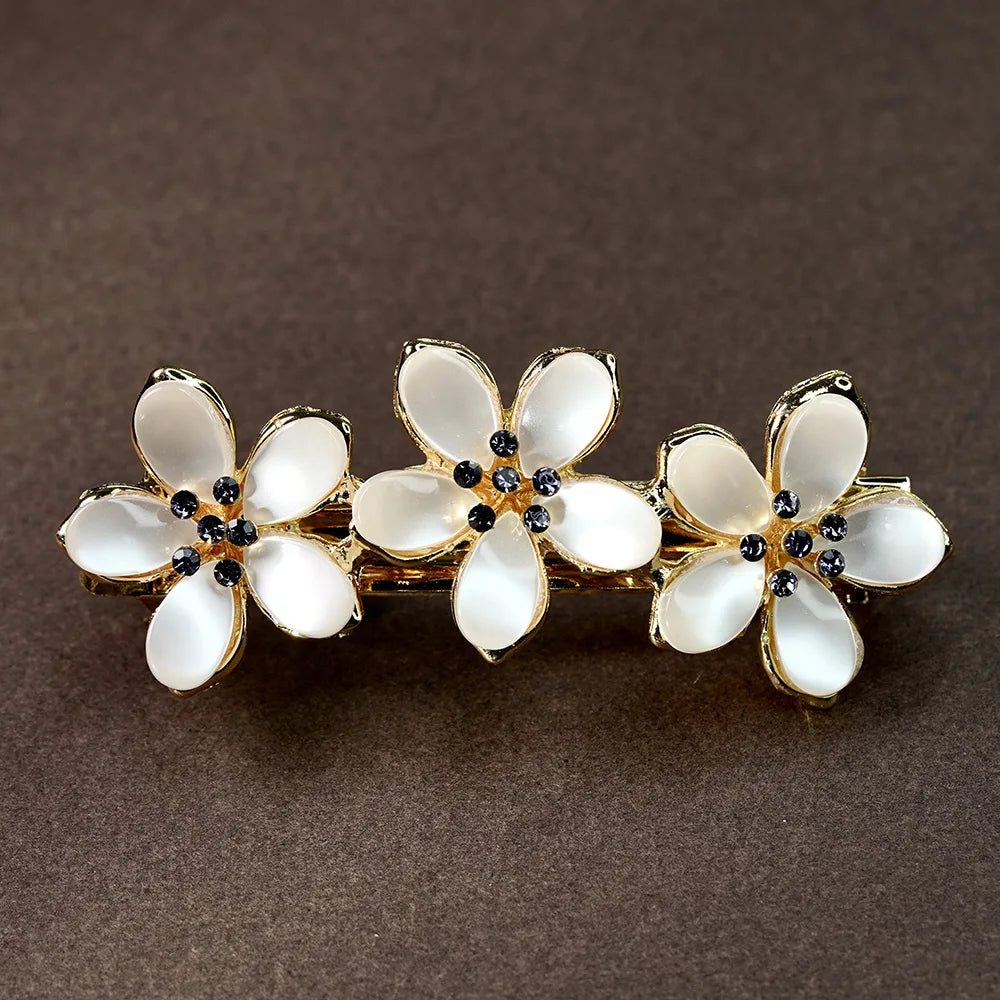 New Korean white flower pearl spring clip boutique opal bowknot horizontal clip temperament female fashion hair accessories MHM-01-078-00