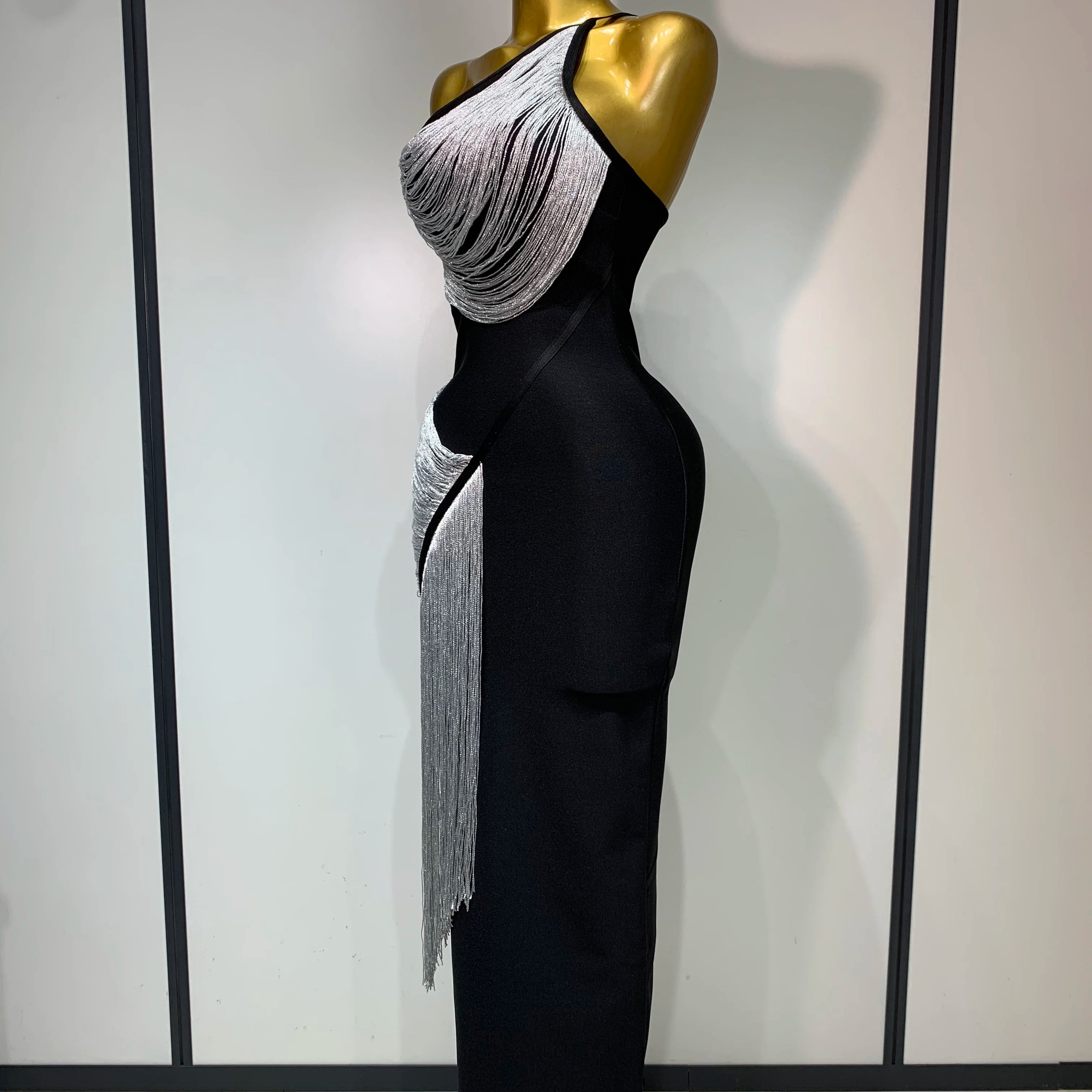 Women Sexy Slanted Collar Silver Tassel Bandage Dress Women Black Sleeveless Bodycon Dresses Evening Party Club Birthday Gowns