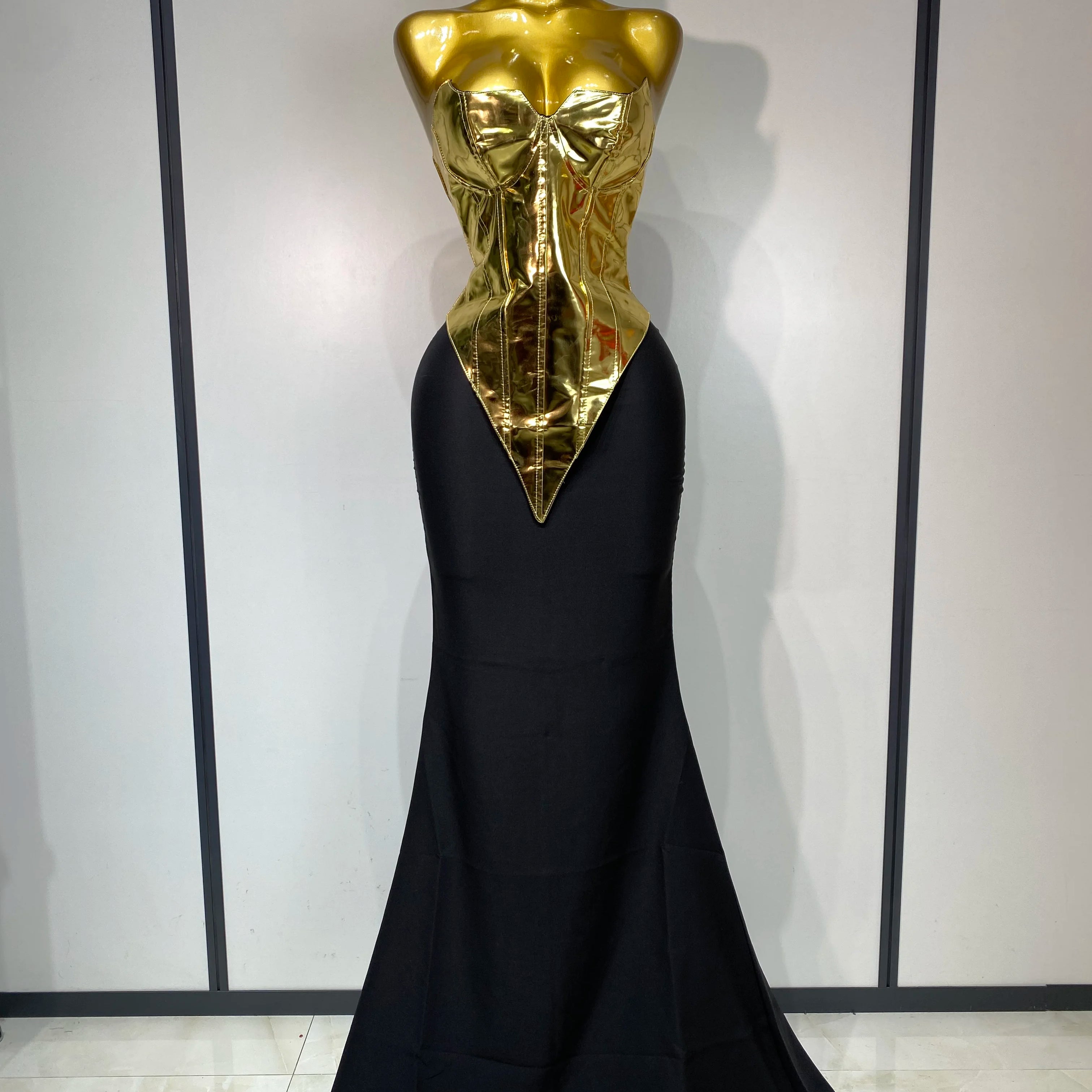 High Quality Women Sexy Strapless Gold Two Piece Set Celebrity Elegant Evening Party Maxi Skirt Suit Luxury Birthday Club Gown