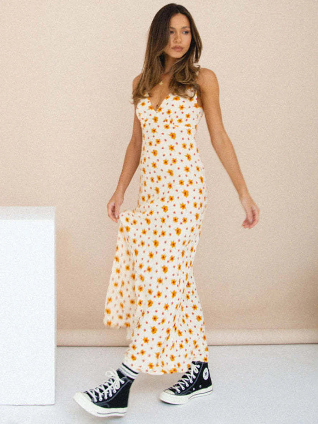 Floral Print Female Long Dress High Waist Lace-up V-neck Slim Sleeveless Fashion Sundress Casual Summer Dress Vestido Robe A93 apricot
