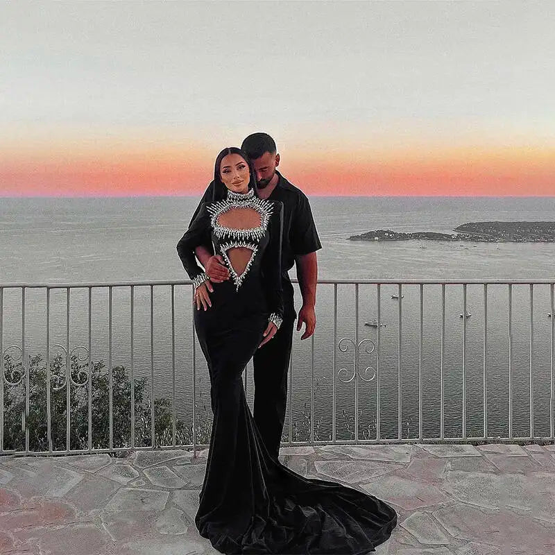 Winter Style Women Long Sleeve Sexy Mesh Sparkly Crystal Bodycon Long Bandage Dress Fashion Celebrate Evening Party Dress