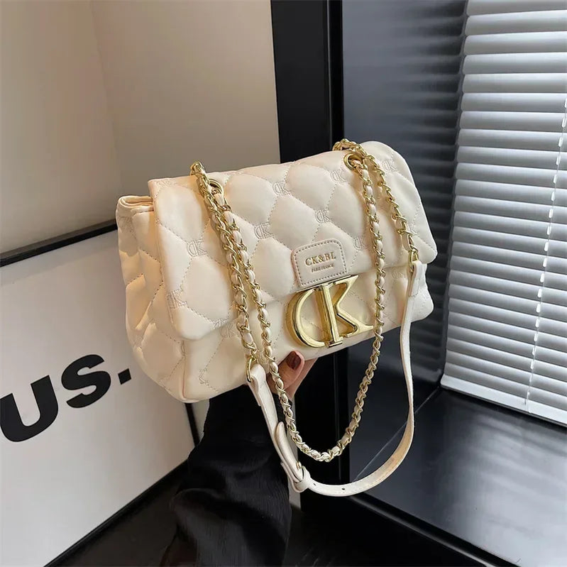 2025 Chic Diamond Pattern Bag for Women - Trendy Chain, Niche Letter Detail Crossbody Bag