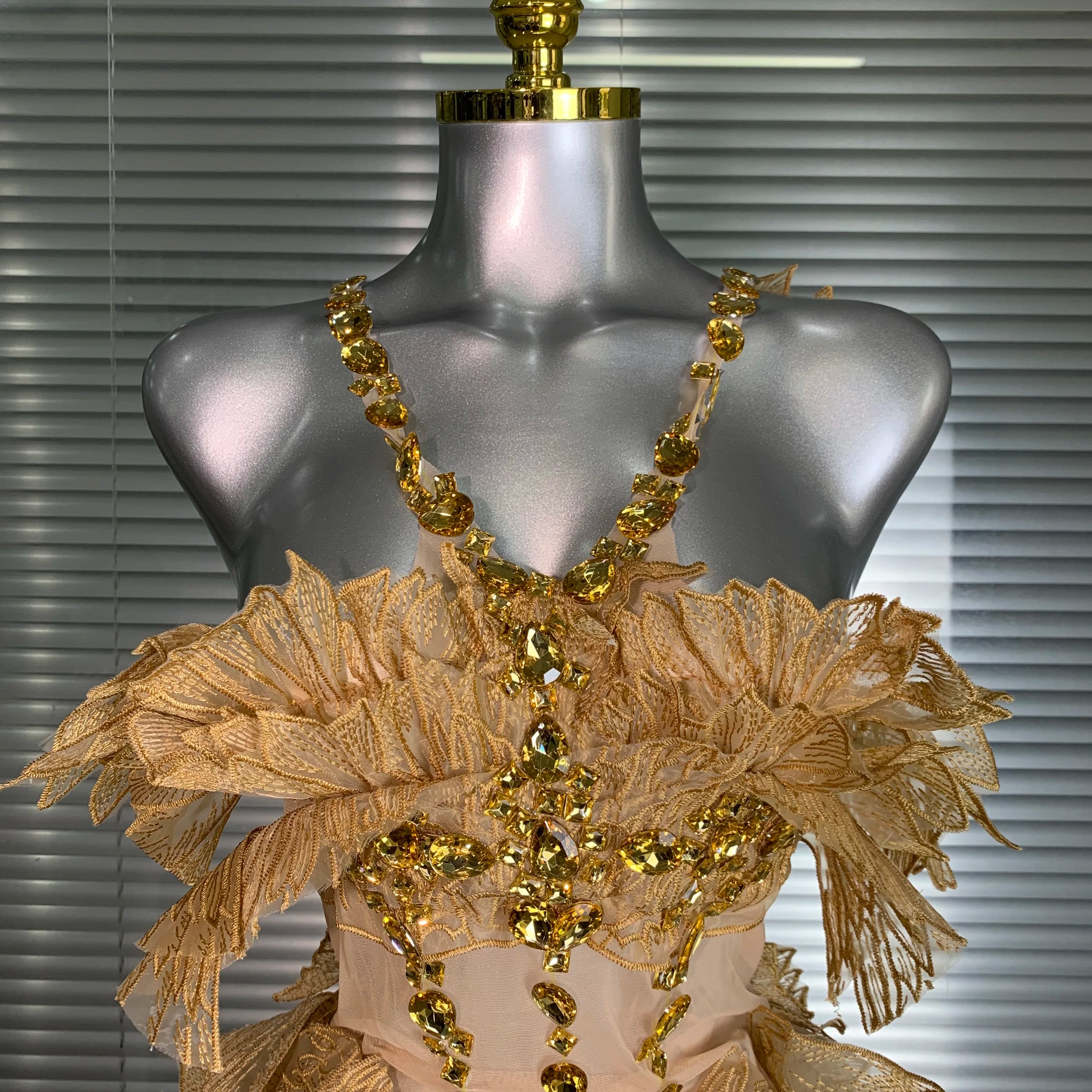 Summer New Women Sexy Gold Crystal Diamonds Stage Performance Costume Dancer Singer Night Club Mini Party Dress