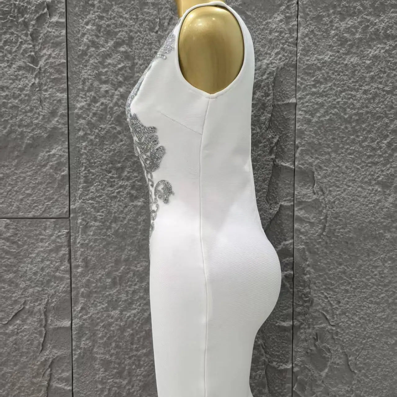 Women Sleeveless Sexy V-Neck Bodycon Mini Bandage Dress Rayon Celebrate Nightclub Party Birthday Cocktail Fashion Dress