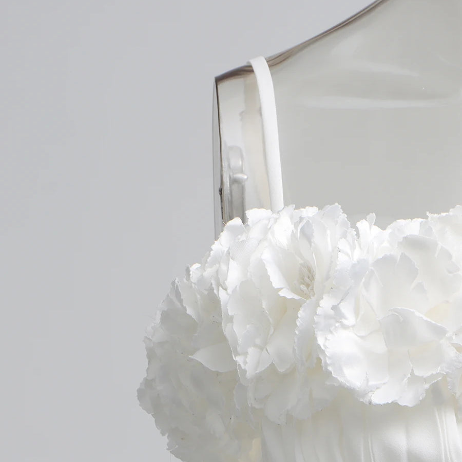 TWOTWINSTYLE Solid Spliced Appliques Elegant Dresses for Women Deep V Neck Sleeveless Patchwork Folds Dress Female Fashion New