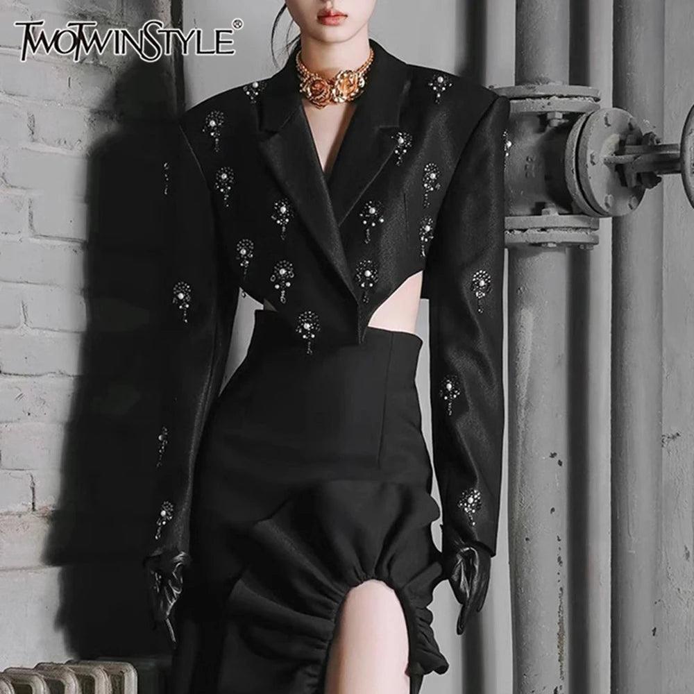 TWOTWINSTYLE Solid Slimming Elegant Jackets for Women Lapel Long Sleeves Patchwork Bead Short Jacket Female Fashion Clothing New