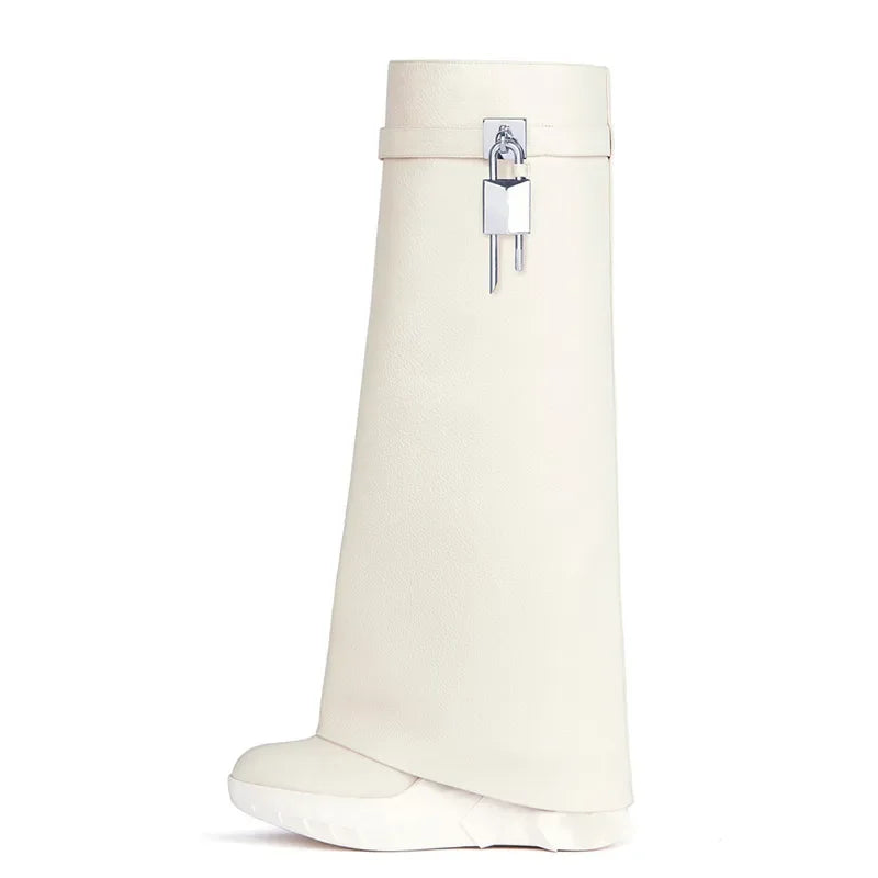 New Fashion Brand Thick Soled Leather Short Boots Round Head Lock Lock Shark Boots Women's Slope Heel High Heel Women's Boots