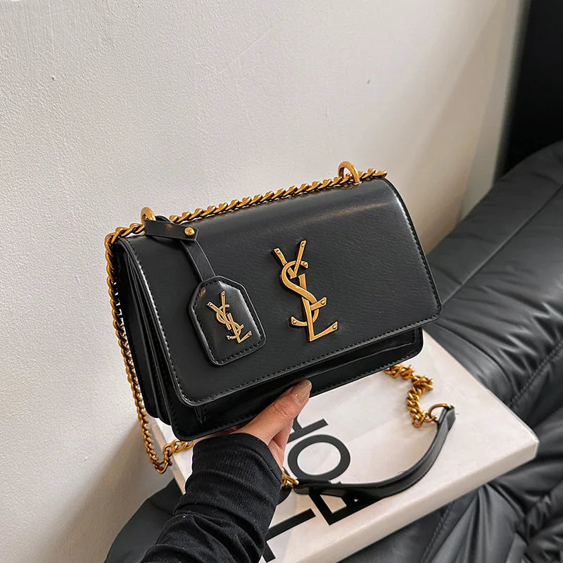 Large Capacity Crossbody Bag - Elegant Chain Strap Shoulder Bag, Spacious Work Commute Purse, Stylish Phone Bag for Women