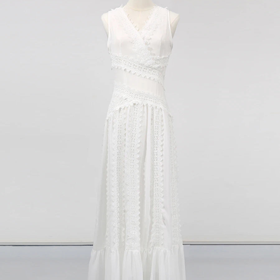 TWOTWINSTYLE White Spliced Lace Minimalist Dresses for Women V Neck Sleeveless Temperamnet Long Dress Female Fashion Clothes New
