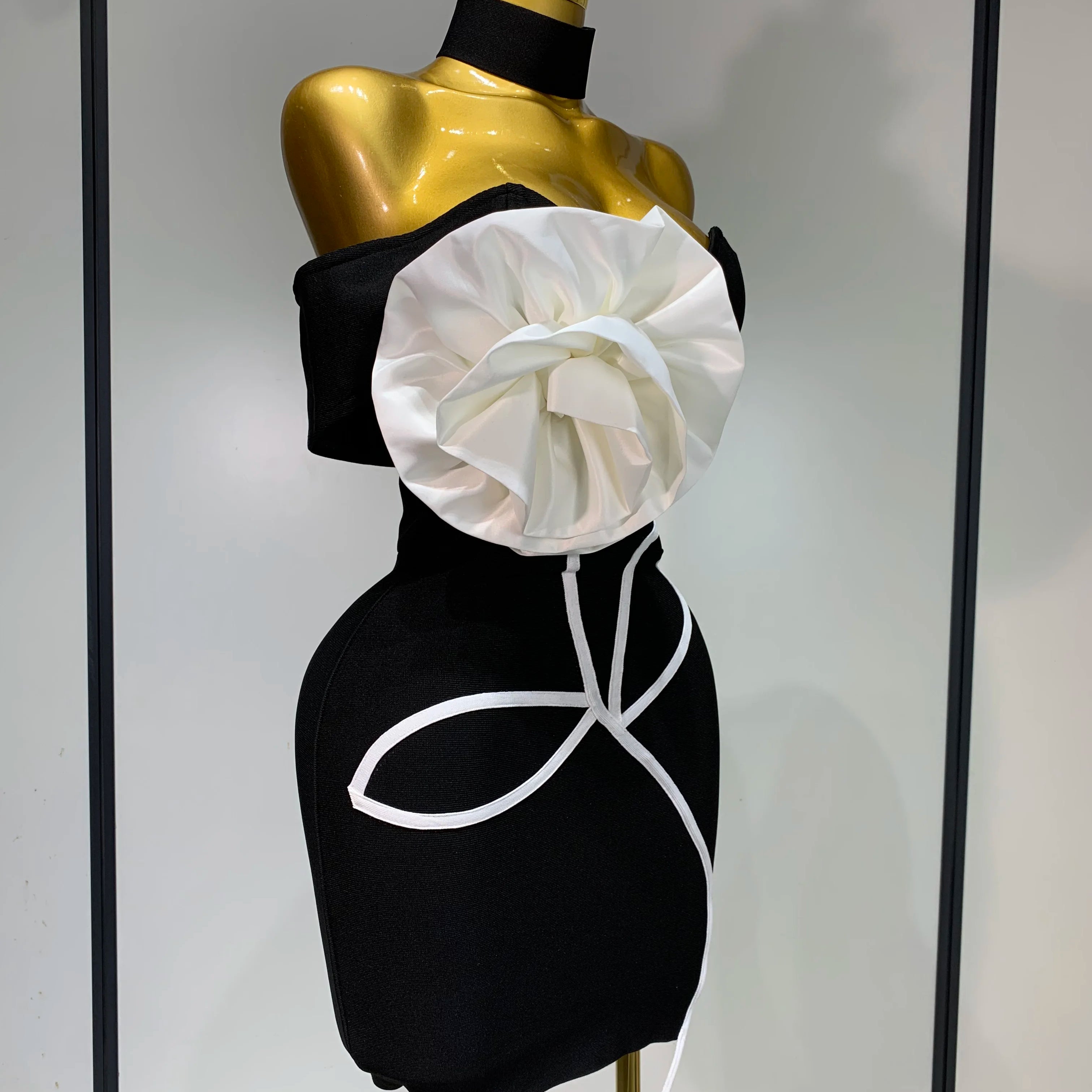 Women Sexy Off Shoulder White Flower Black Mini Bodycon Bandage Dress Luxury 2025 Celebrity Evening Club  Elegant Party Gowns