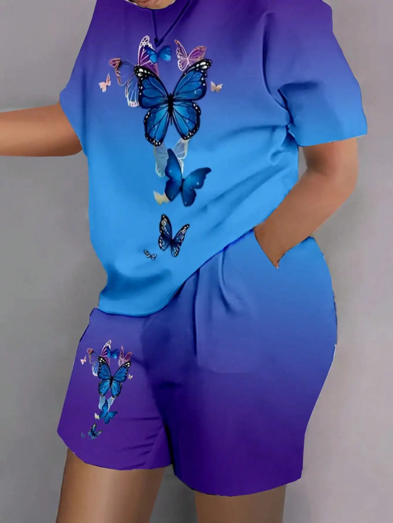 Plus Size 1XL-5XL Women's Colorful Abstract Print Pajama Set  Casual Short Sleeve Round Neck T-Shirt & Shorts Summer Loungewear