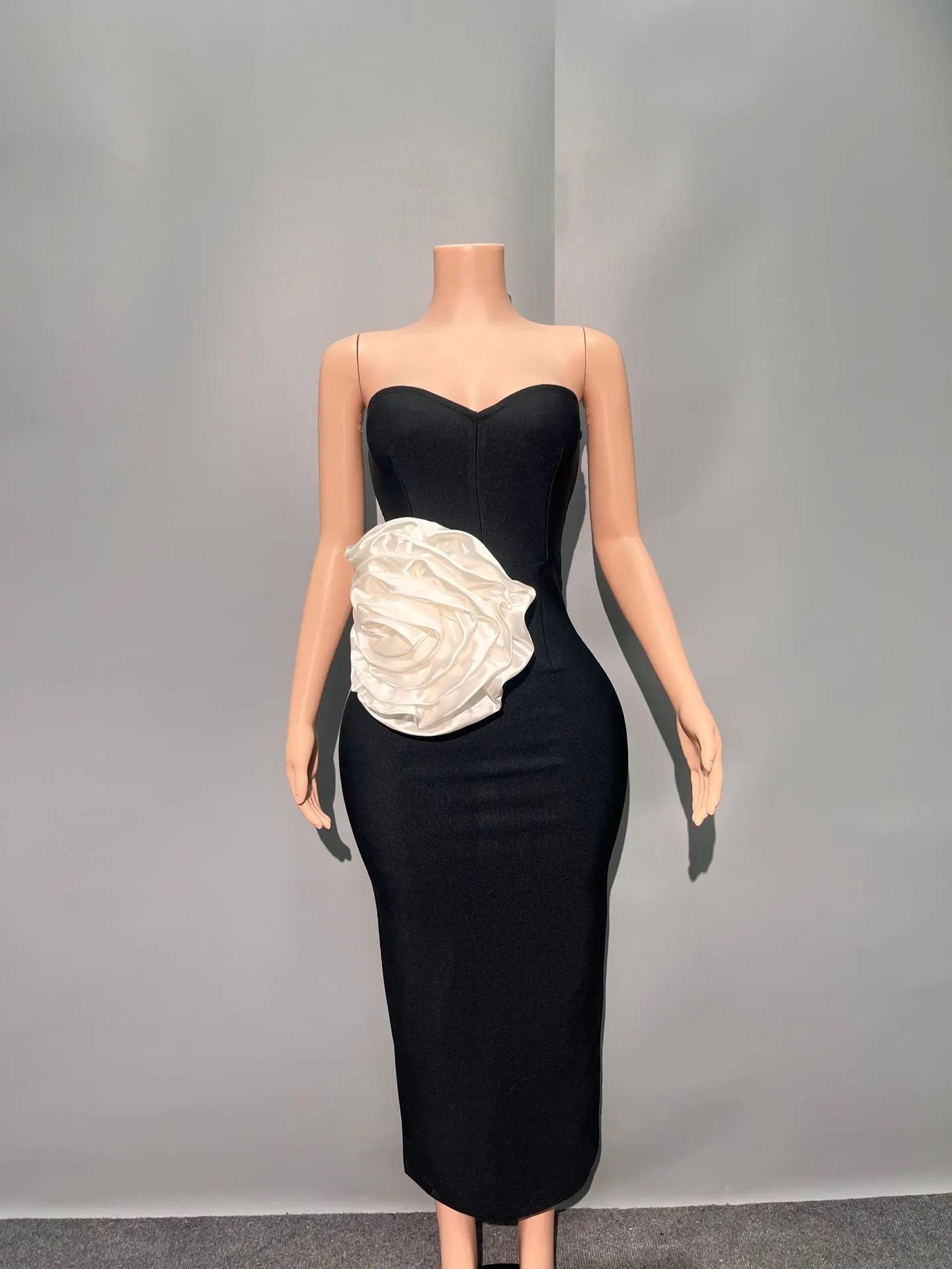 Black Color Women Sexy Strapless White Florals Bodycon Mid-calf Bandage Dress Celebrate Evening Party Birthday Outfit