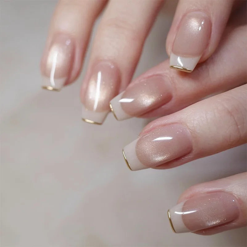 24Pcs  Gradient Color Fake Nail Simple Short Ballet Wearable False Nails with Cat Eye Design Press on Nails Full Cover Nail Tips