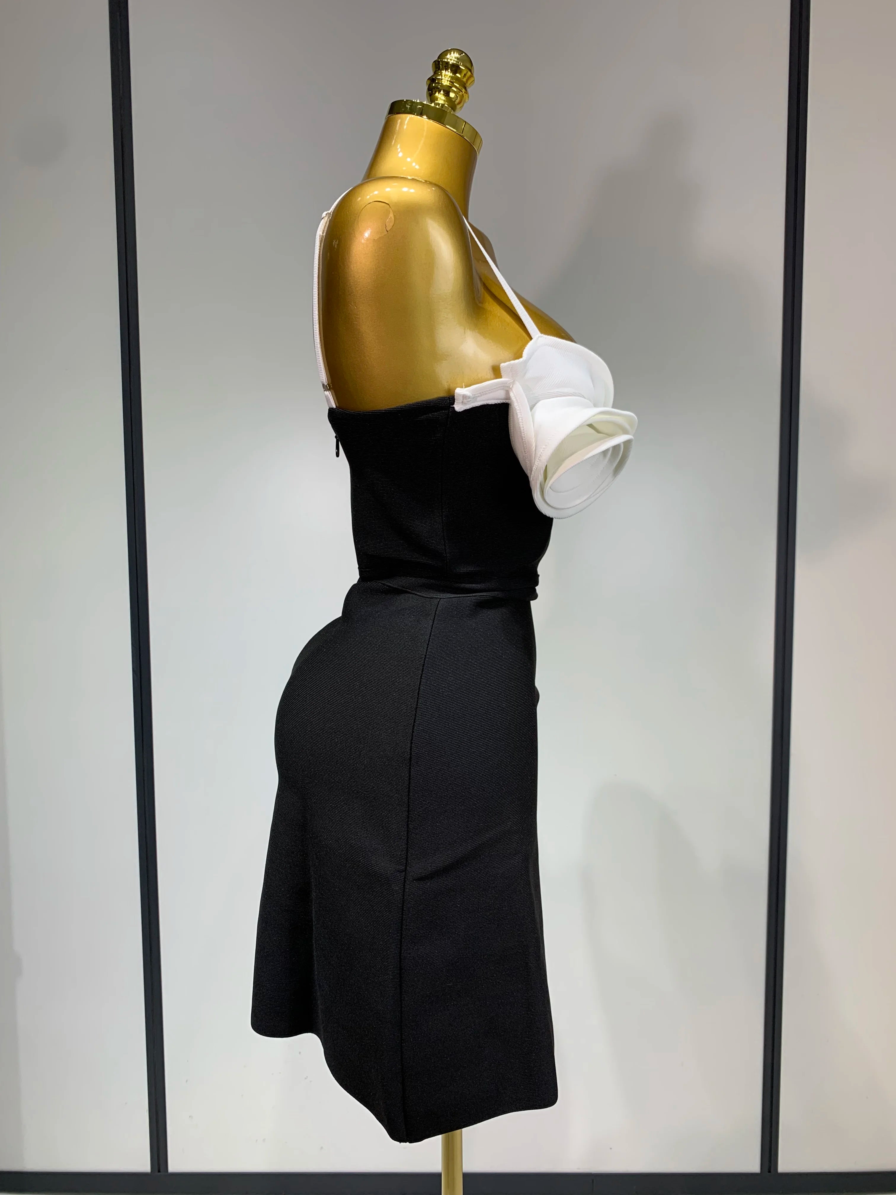 Women Celebrity Sexy Sleeveless 3D Flower Patchwork Mini Bodycon Bandage Dress Elegant Evening Club Party Birthday Dress