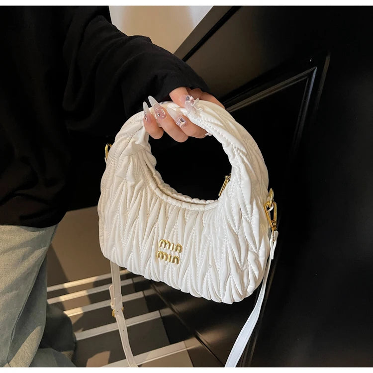 Chic Solid Color Crossbody Bag - Modern Vintage-Inspired Leather Handbag With Textured Finish & Adjustable Strap