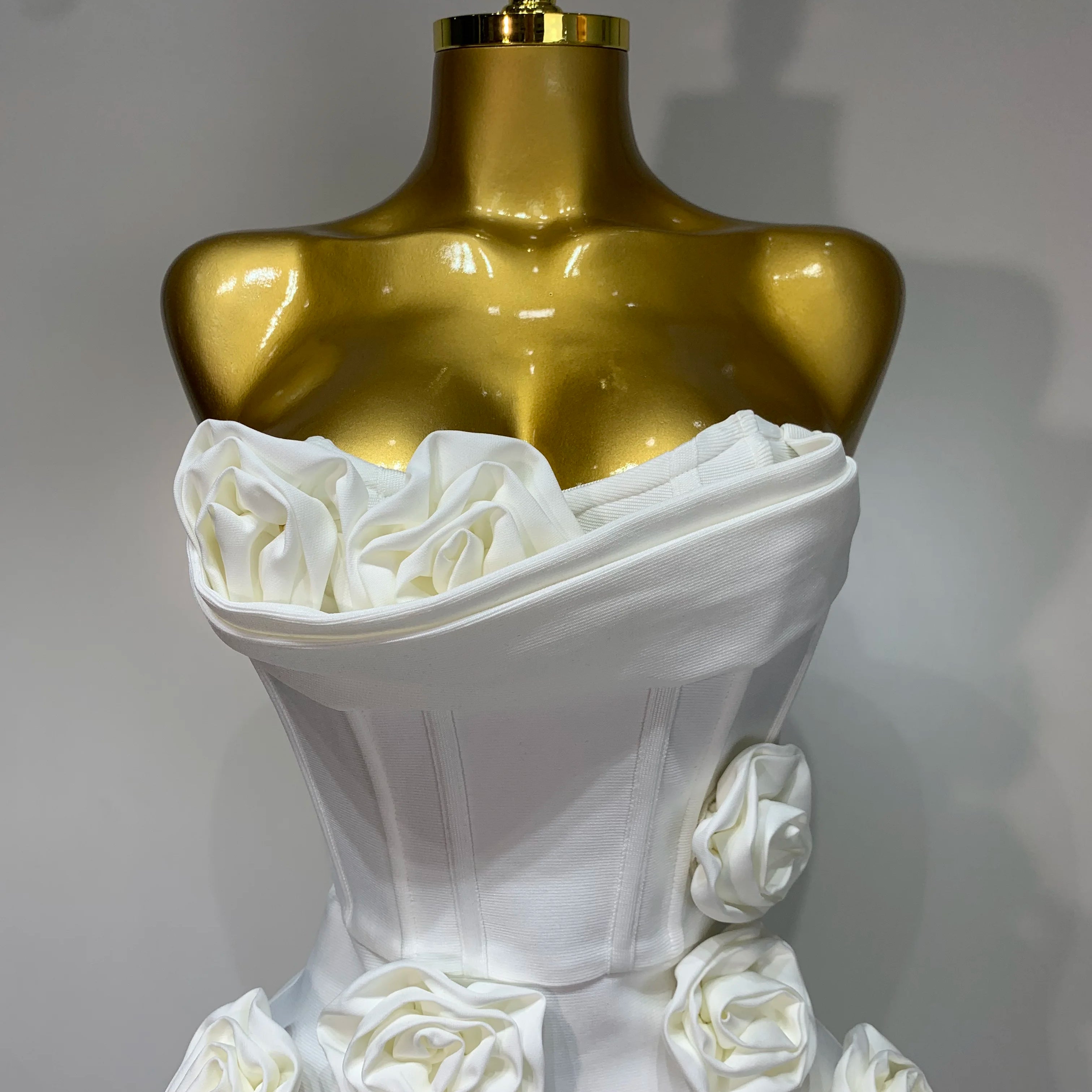 Women Sexy Bodycon Dress Fashion White Elegant Strapless Flower Slim Dress Casual Streetwear Club Birthday Party Dresses