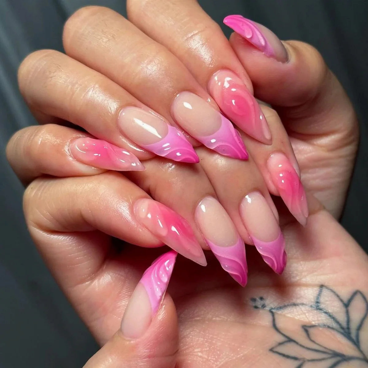 24Pcs Purple French 3D Fake Nails Tips with Spice Girls Fashion Dreamy Detachable Nail Art Cool Mid-length Acrylic Finished Nail