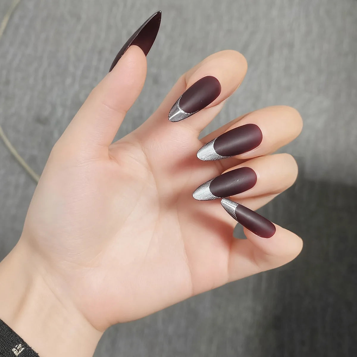 Brown Long Almond Fake Nails 30Pcs Silver French Press On Nails Autumn Glossy/Frosted Wearable False Nails Charm Nails Art