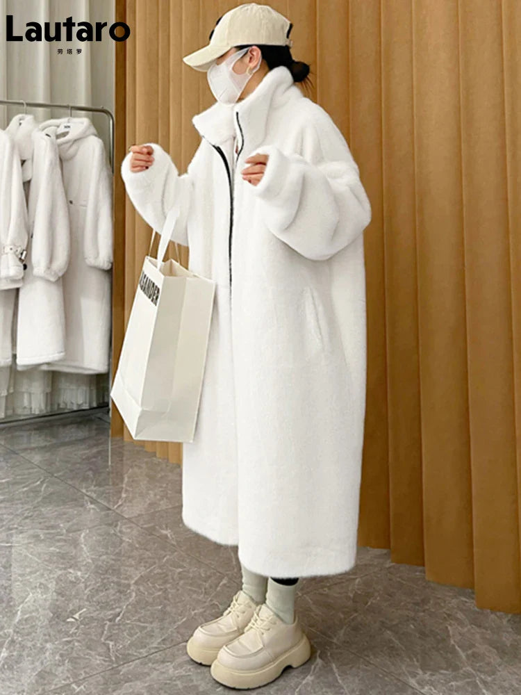 Winter Long Oversized Blue White Black Fluffy Thick Warm Faux Fur Coat Women Zip Up Runway Designer Korean Fashion 2022