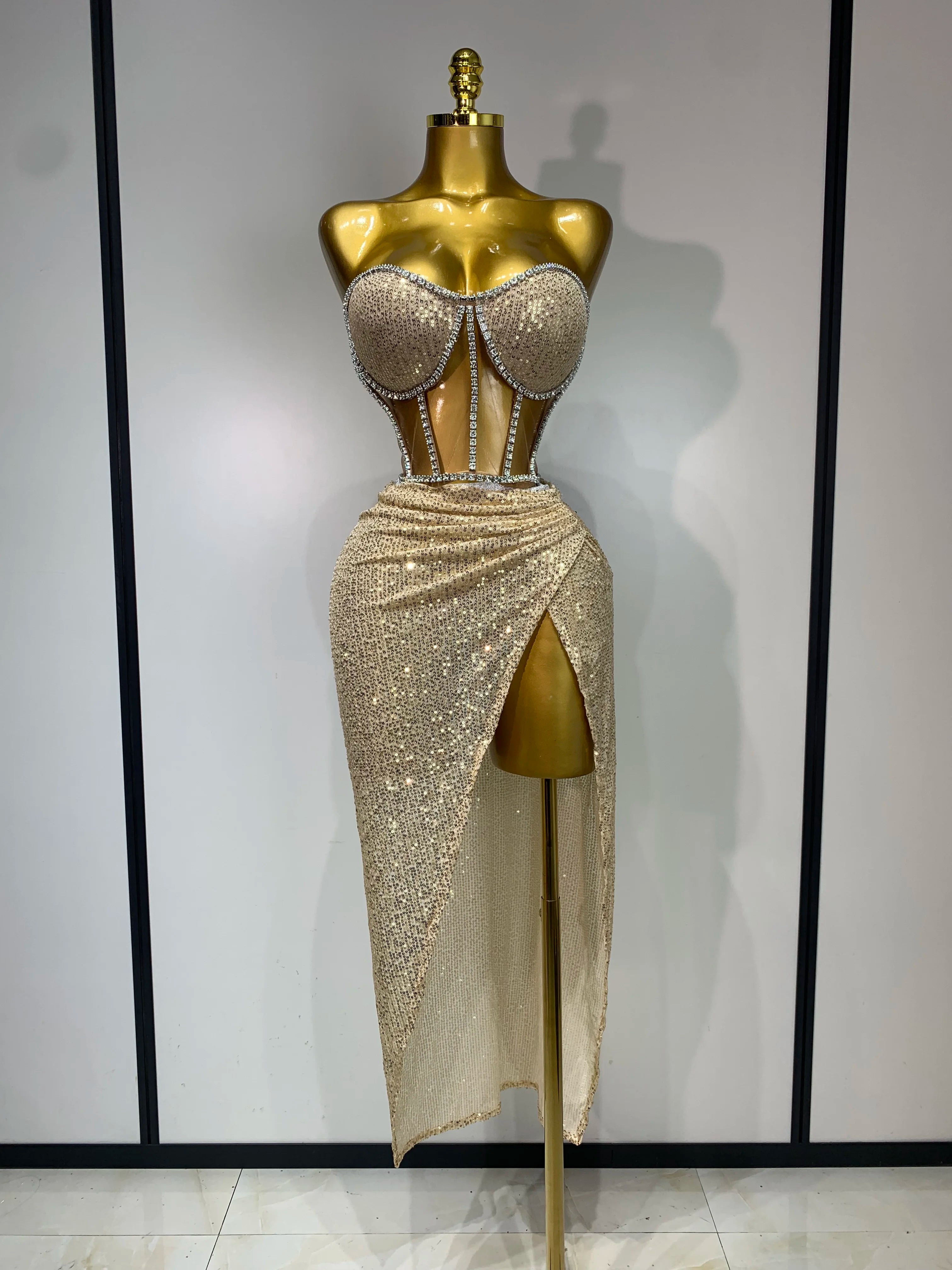 Women Sexy Nightclub Skirt Sets Strapless Diamonds Sequines Two Piece Sets Gogo Performance Outfit Evening Party Birthday Dress