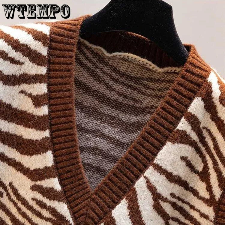 Women's Sexy Sleeveless Knitted Vest Autumn Leopard Sweater Crop Sleeveless Knitting Jumper Ladies V Neck Pullovers