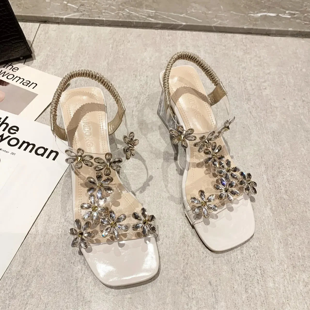 Sandals Women Summer Fashion Women's Sandals Flowers Rhinestone Sandals Transparent Root Open Toe Woman Heeled Shoes
