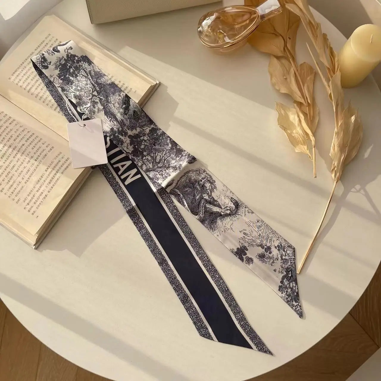 Brand CD Butterfly Around the World Women's Ribbon Scarf Twill Silk Mulberry Silk Long Small Silk Scarf Neckerchief Bags Tie conglin navy