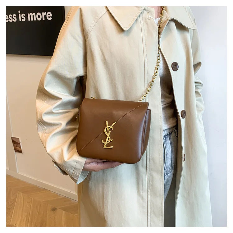 Trendy Mini Bag 2025 New Chic Shoulder Purse for Women, Fashionable Small Crossbody Bag with Chain Strap