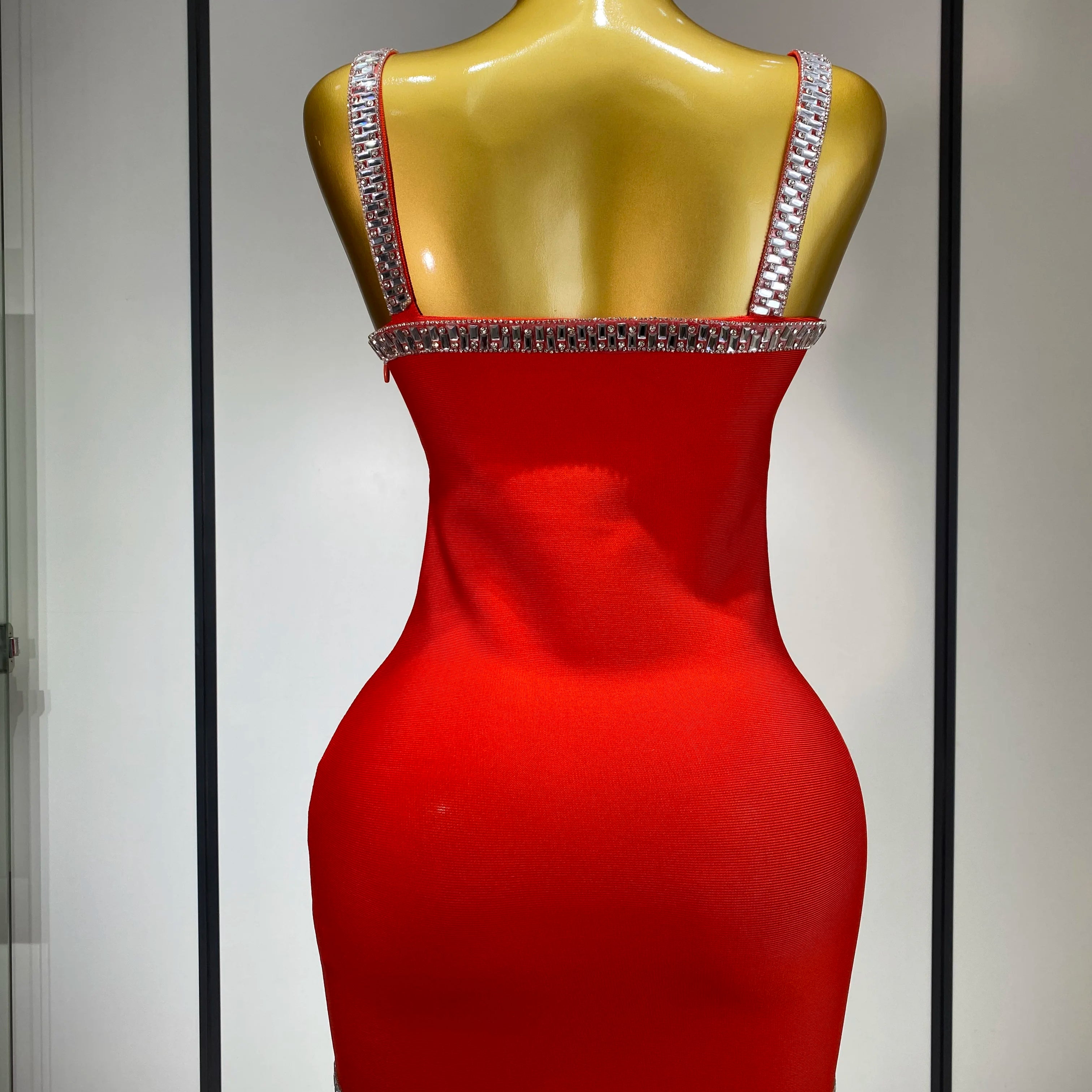 Women Sexy Black Red Sparkly Mini Bodycon Bandage Dress Sleeveless Luxury Diamonds Elegant Evening Club Party Birthday Dress