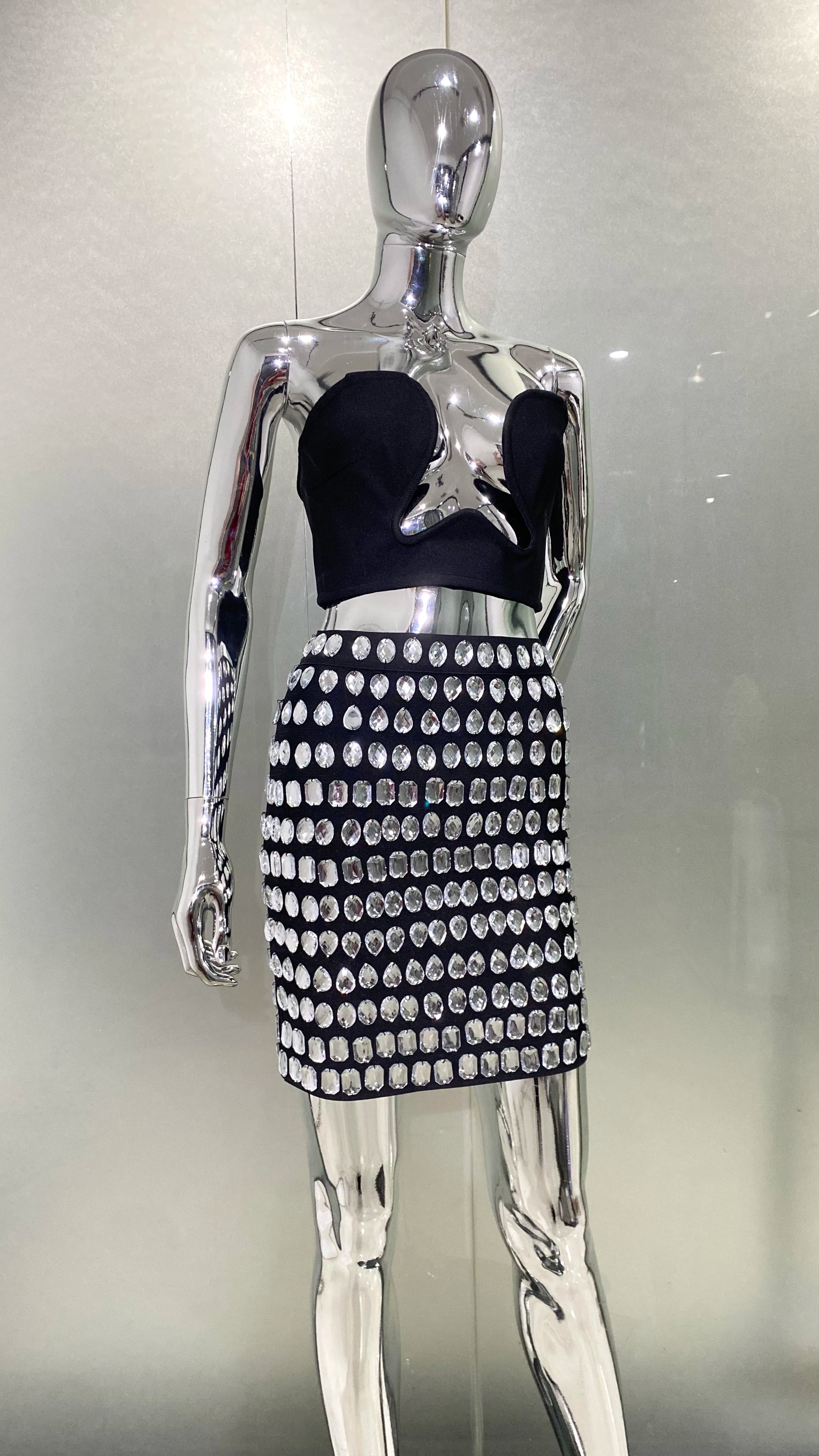 High Quality Sexy Deep V-Neck Strapless Top And Sparkling Diamonds Mini Skirt 2 Pieces Woman Set Birthday Party Vestido