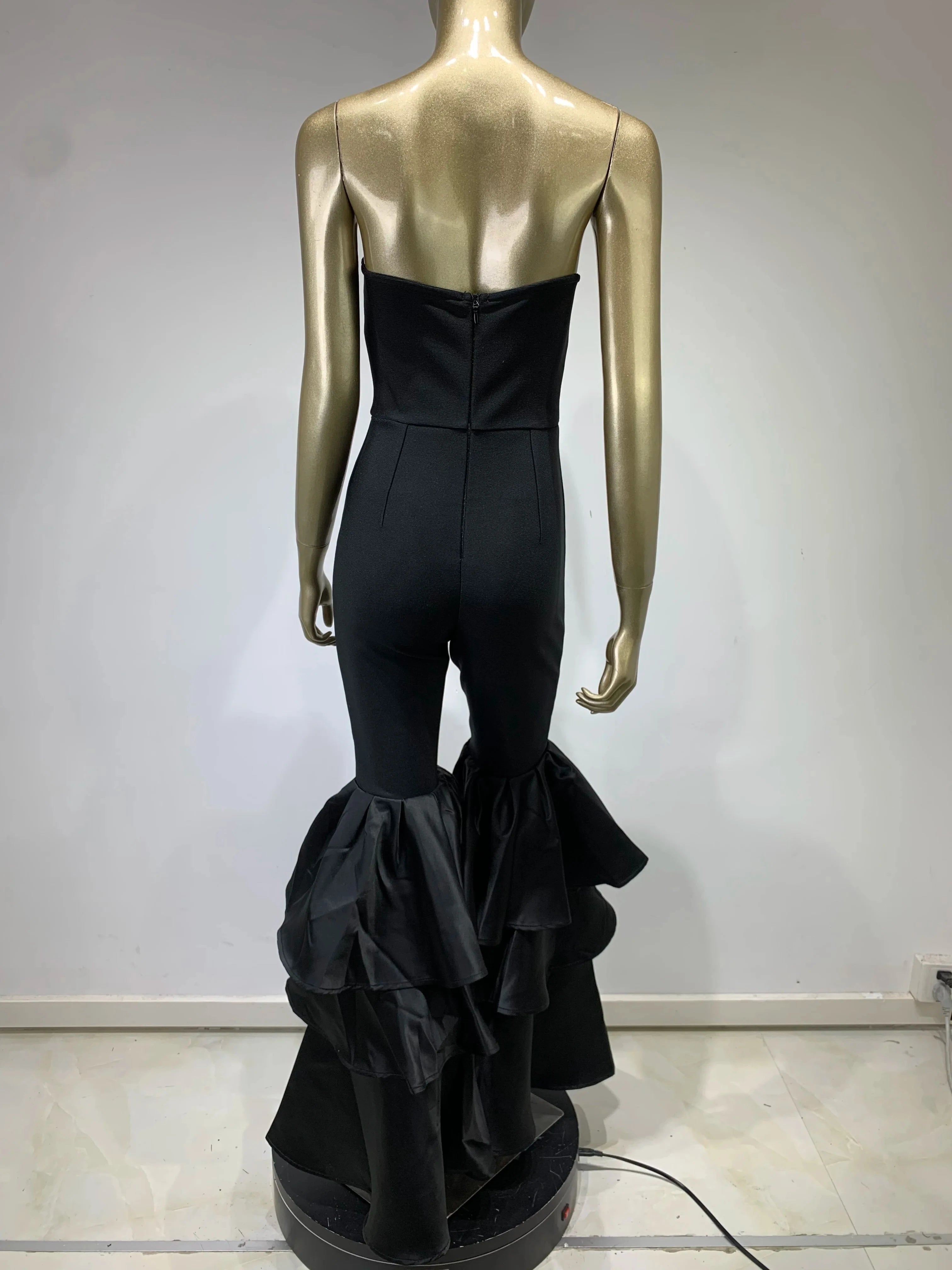 Chic Women Luxury Sexy Strapless Ruffles Bodycon Flare Black Bandage Jumpsuit 2023 Celebrity Designer High Street Rompers