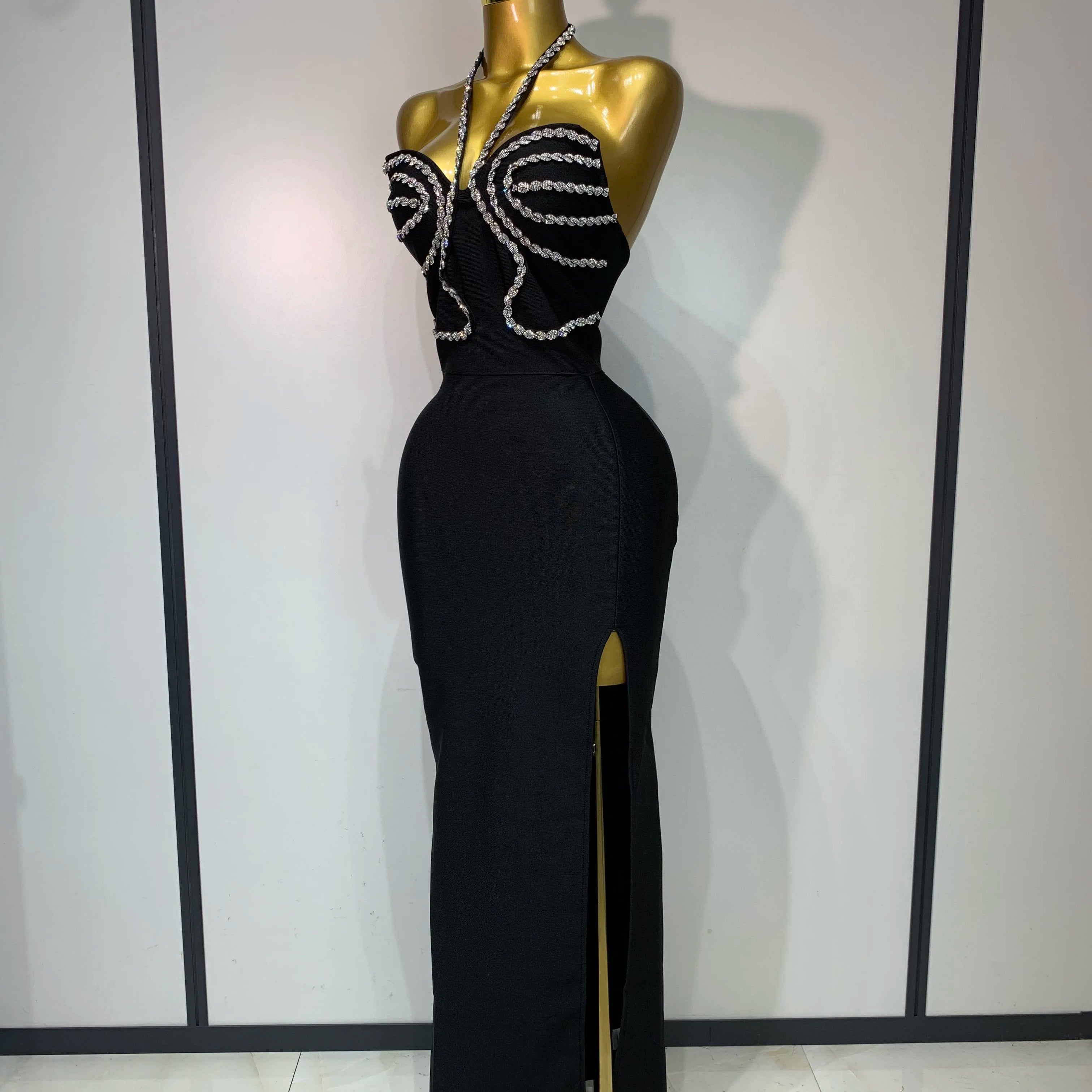 Women Sexy Halter Backless Shinning Crystal Bodycon Long Dress Celebrate Birthday Elegant Evening Party Dress Wedding Guest Gown
