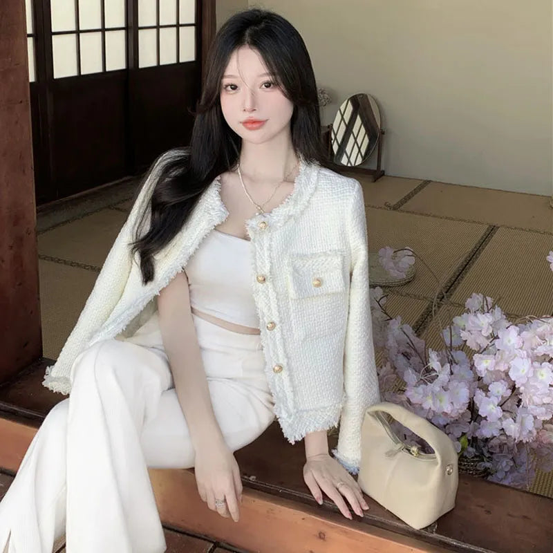 Spring White Tweed Jacket Women Korean Fashion Golden Single-Breasted Short Coat Ladies Pockets Long Sleeve Outwear