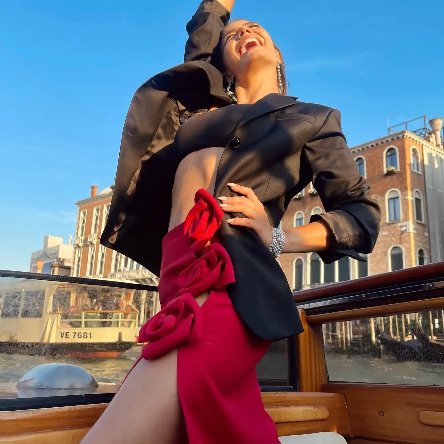 New Arrival Rose Decoration Sexy High Split Red Bandage Long Shikt Fashion Graceful woman Item Evening Party Outfit