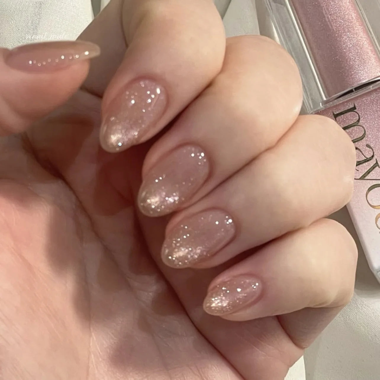 24pcs Shiny Nude Pink False Nails Ins Simple Almond Fake Nails Tips Wearable Detachable Sweet Korean Press on Nails