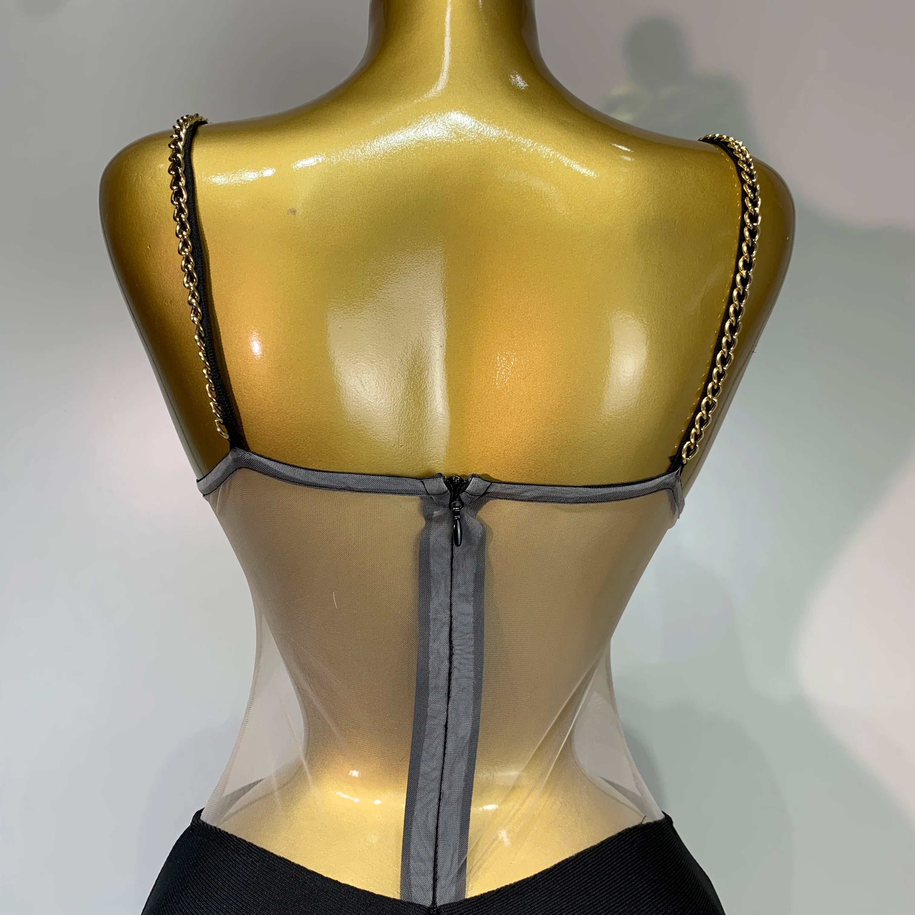 Macacão feminino luxuoso, sexy, sem mangas, de malha, preto, justo, bandagem, moda 2025, festa, celebridade, designer, high street