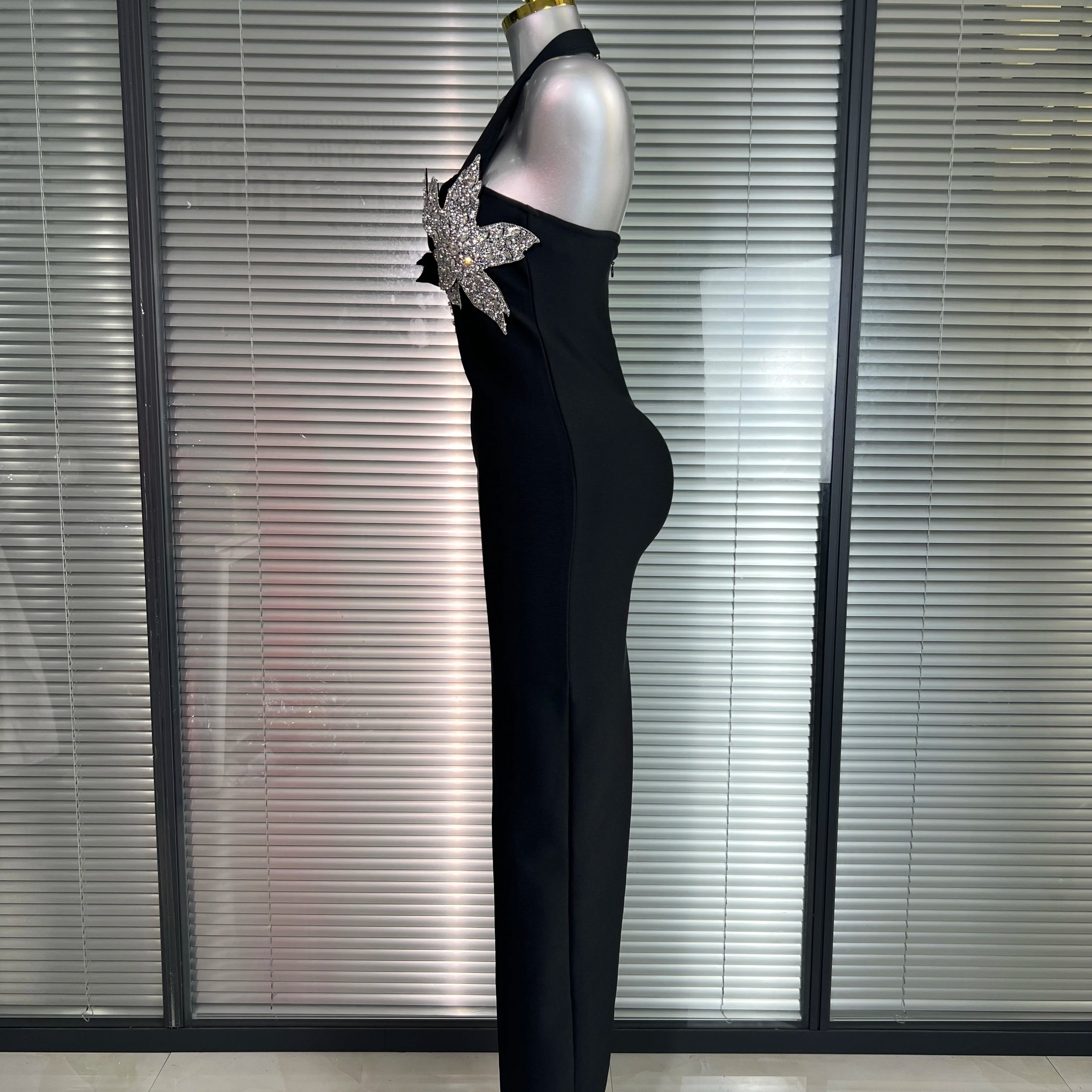 Brand New Summer 2025 Women Black Halter Bodycon Bandage Bodycon Dress Crystal Evening Party Dress Vestido