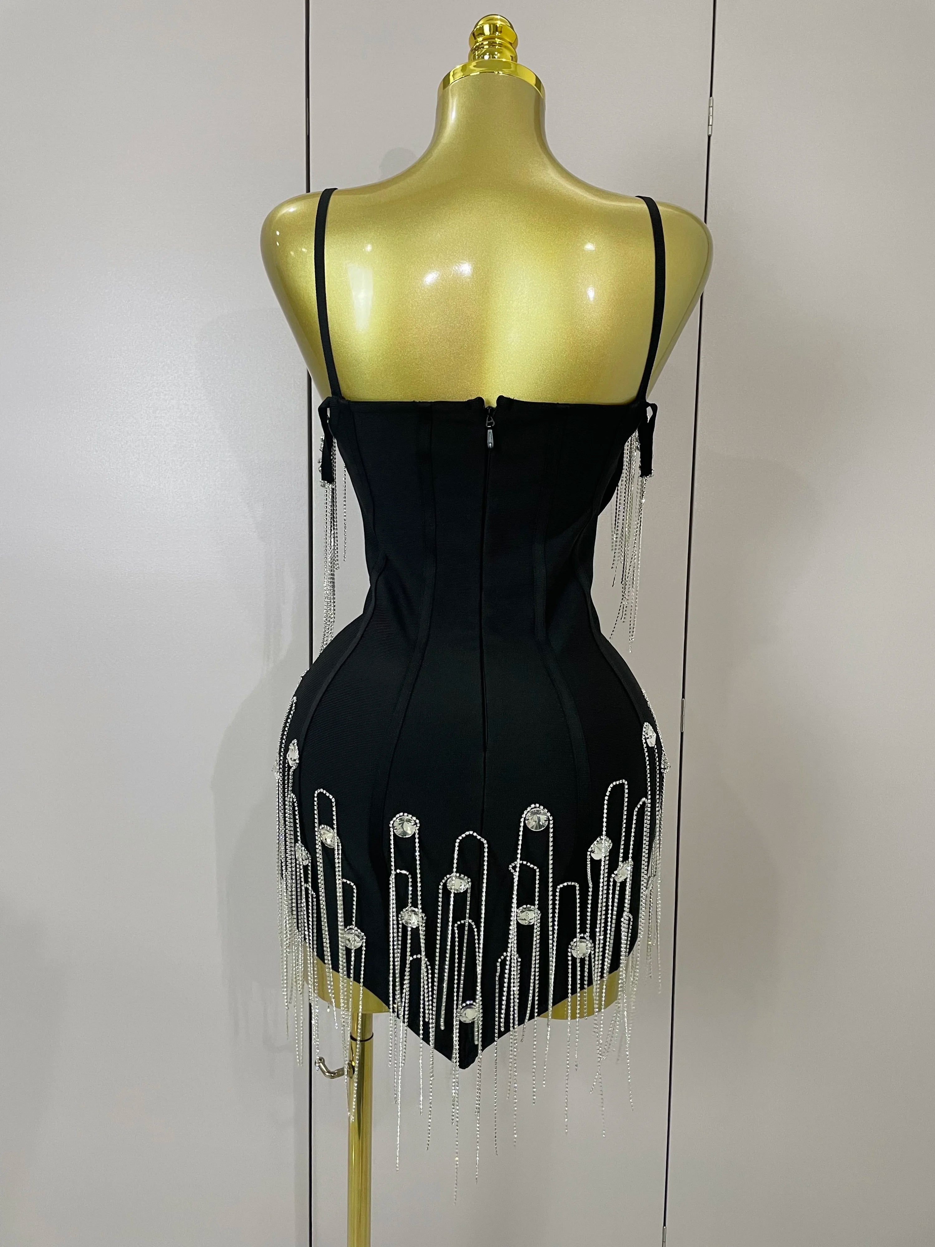 Sexy Backless Spaghetti Strap Black Sleeveless Bodycon Bandage Dress Women Elegant Prom Gown Club Evening Party Birthday Dresses