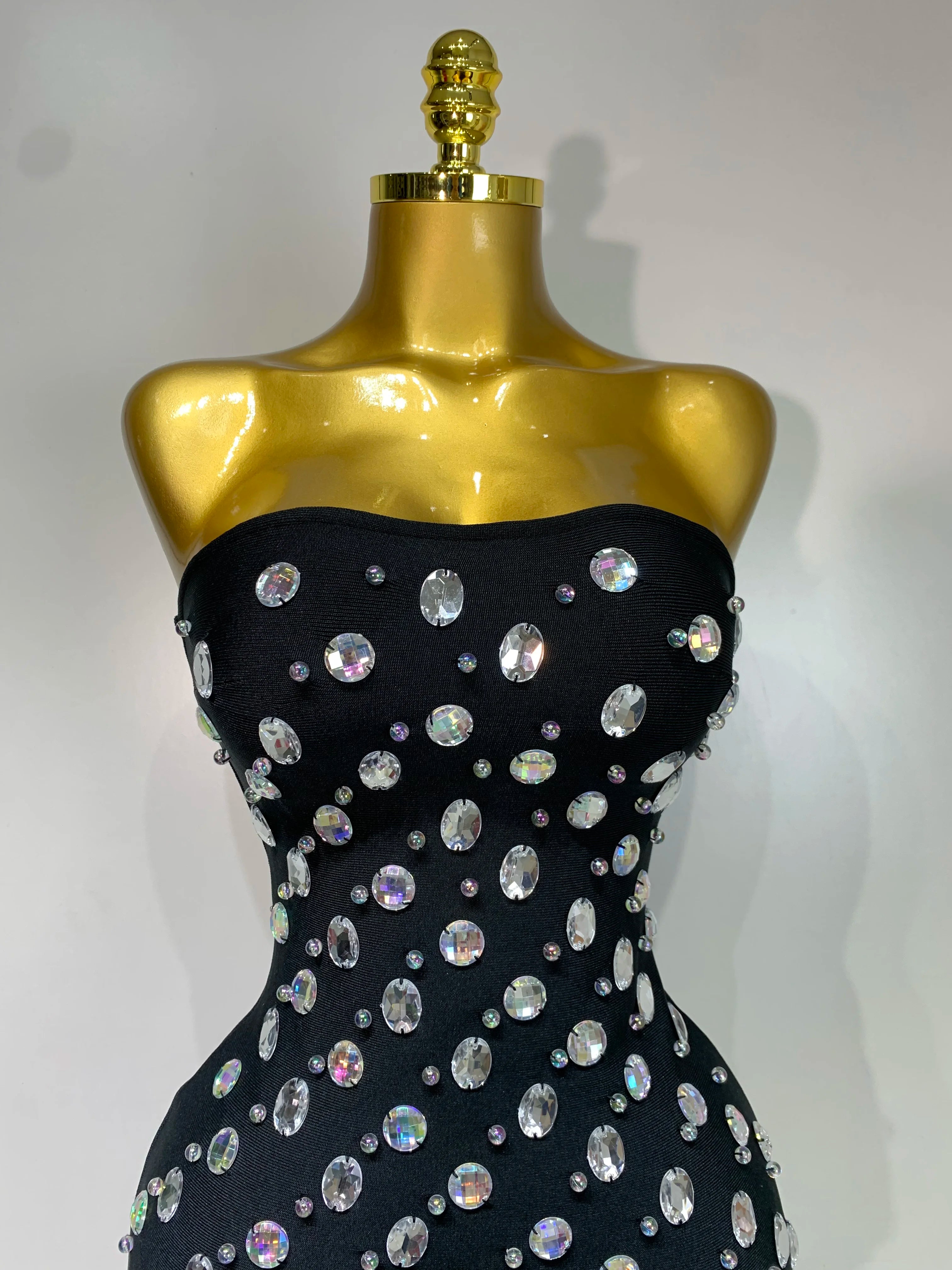 Sexy Rhinestones Bodycon Strapless Mini Dress 2025 Women Sleeveless Backless Fashion Evening Party Club Luxury Birthday Dresses