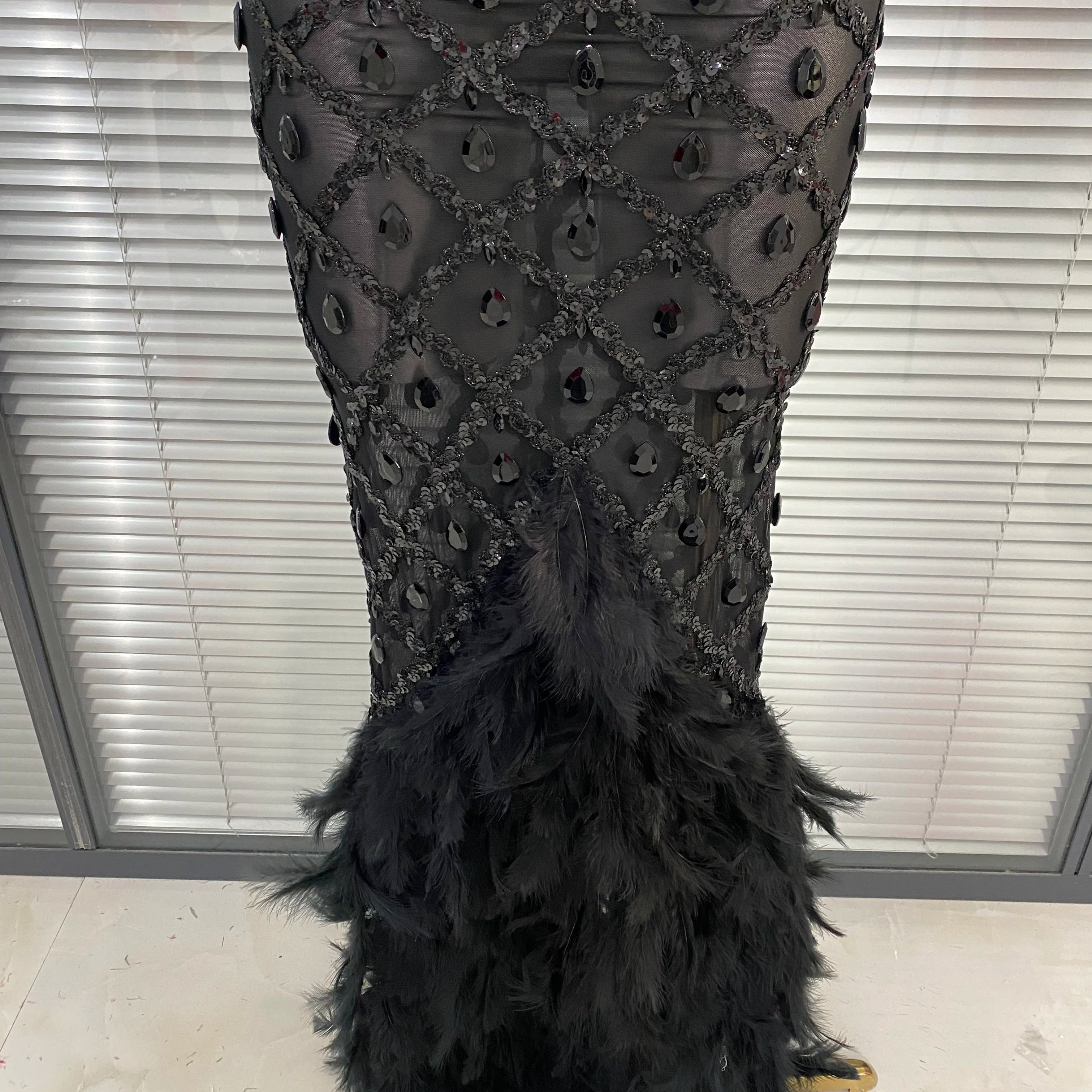 New Women Sexy Black Red Crystal Diamonds Maxi Dress Birthday Party Costume Elegant Singer Stage Performance Dress